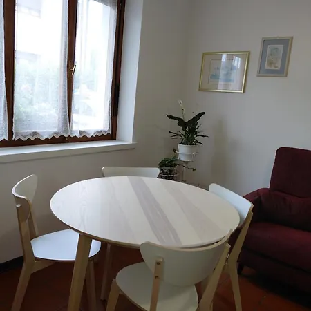Casa Della Nonna フェルトレ